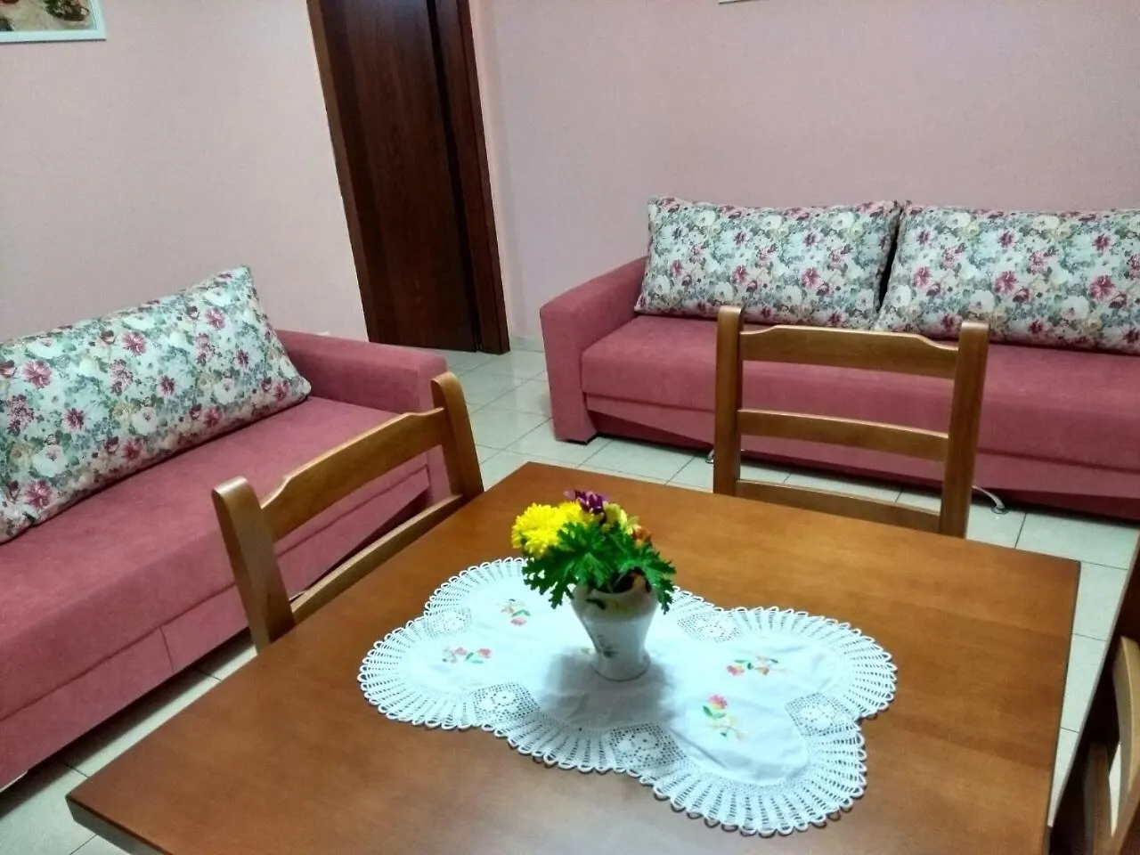 Apartment In Sarandë